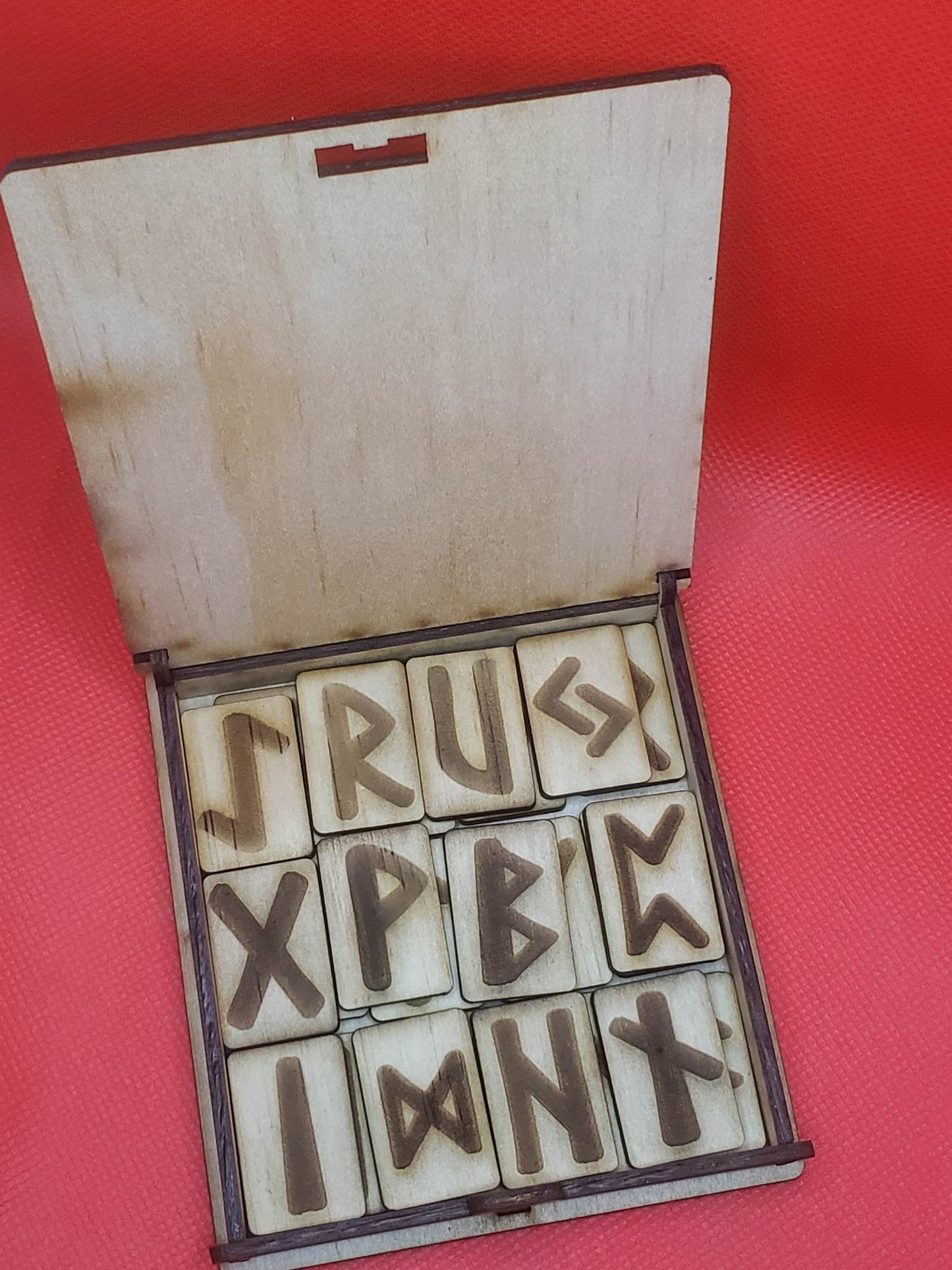 Rune set in sun box